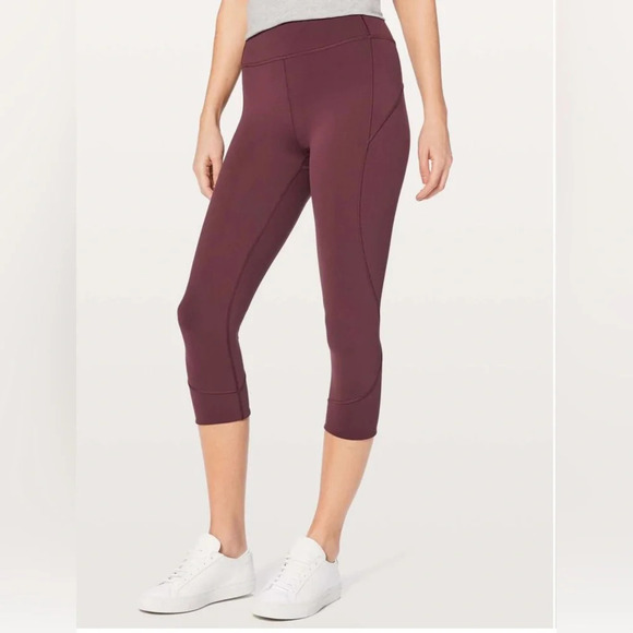Lululemon In Movement Crop Everlux Leggings - Picture 5 of 5